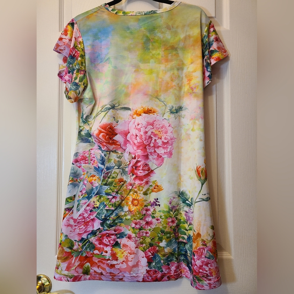 NWT Lily by Fermiana Pink & Green Floral Flutter Sleeve V Neck Tunic Size Large - Picture 2 of 6